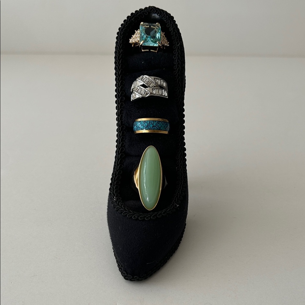 Elegant Ring Set silver and gold tone with Gemstones set of 4